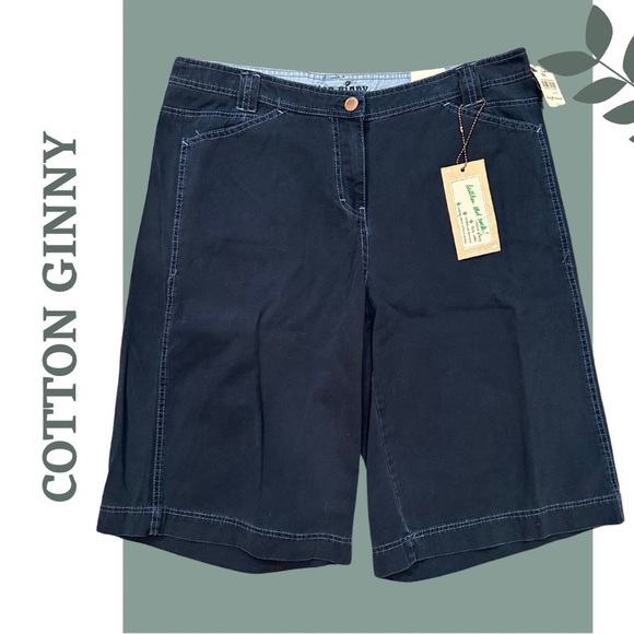 Cotton Ginny Women's Navy Bermuda Walking Shorts Size 15 / 16 - Picture 1 of 8